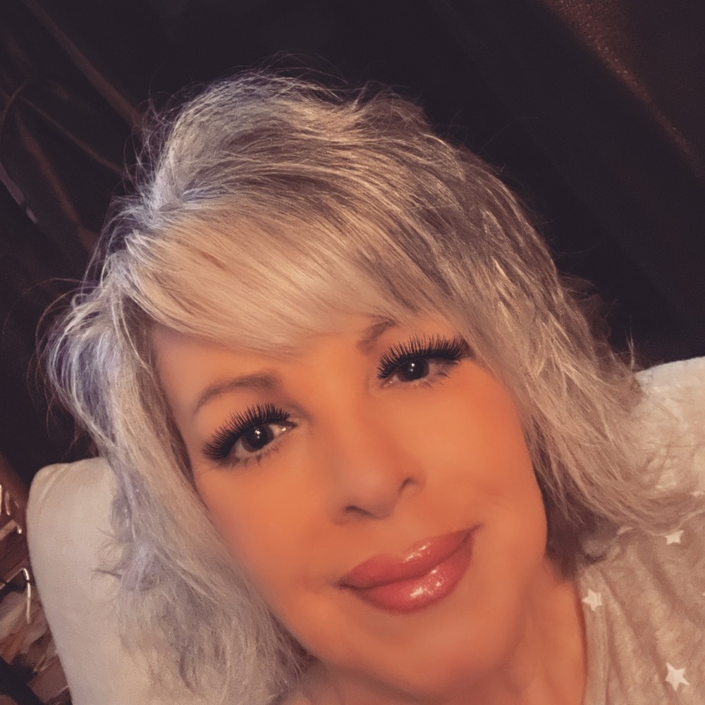 Meet your Posher, Wendy